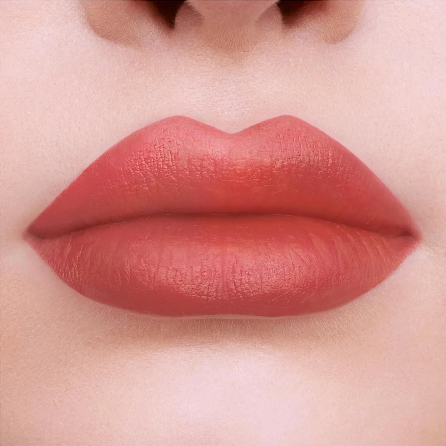 ANNA SUI Ever Lasting Rouge - Matte Finish Lipstick, Vibrant Color, No Smudging, Long-Lasting Wear, 0.24 oz