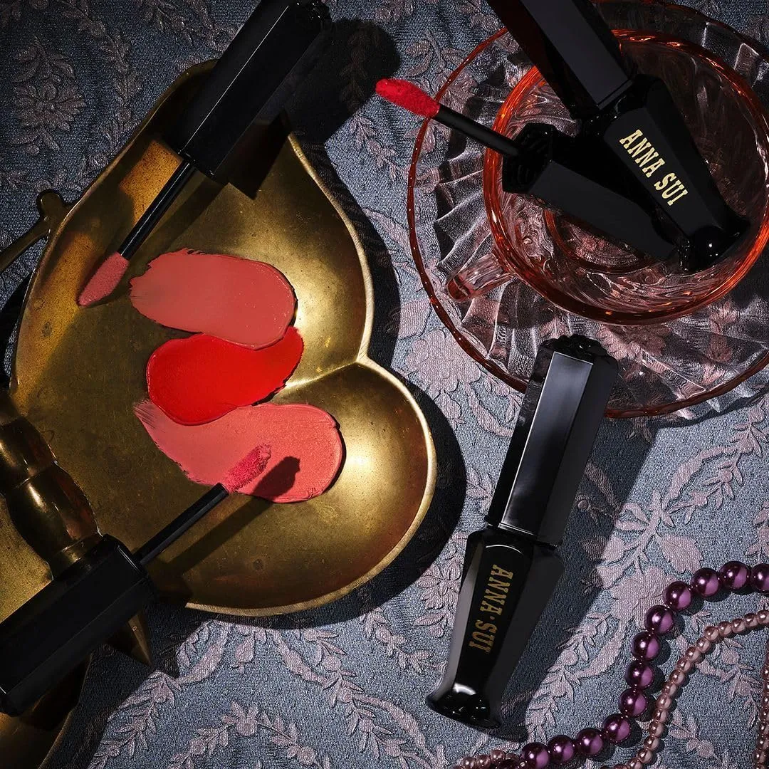 ANNA SUI Ever Lasting Rouge - Matte Finish Lipstick, Vibrant Color, No Smudging, Long-Lasting Wear, 0.24 oz