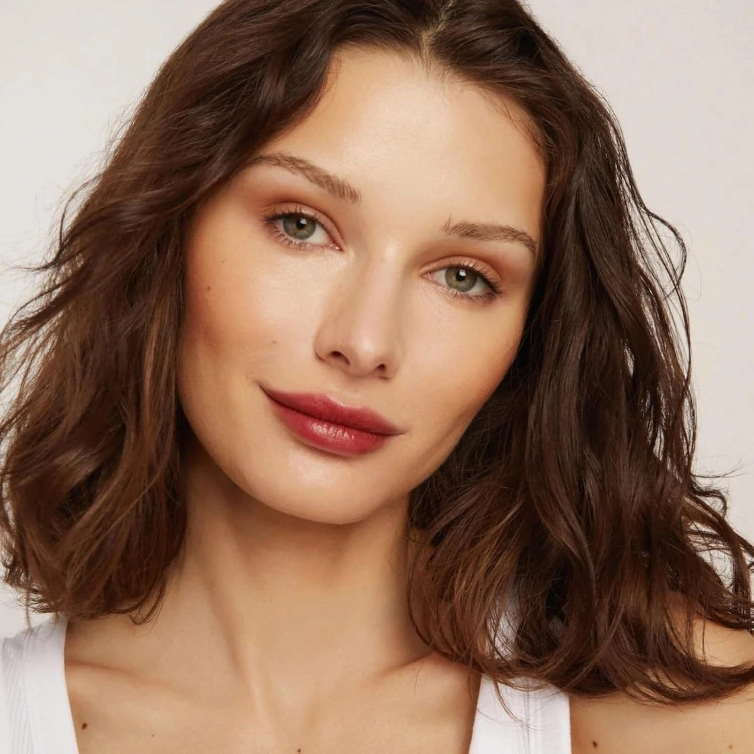 Axiology Fungdation Mushroom Foundation Face Makeup Creamy Wrinkle Defying Minimize Fine Lines Infused with Reishi Deep Hydration Natural Youthful Look Light to Medium Coverage 11.3g (Shade 4)