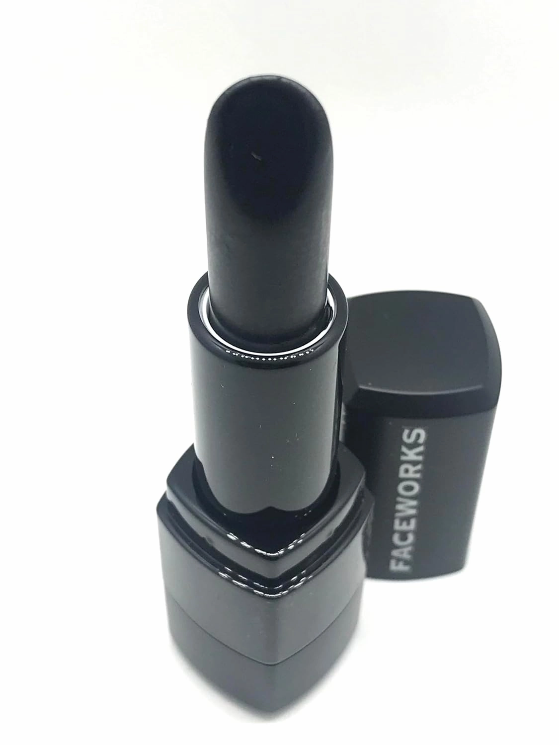 Crazy Colors Lipstick (Matte Black)
