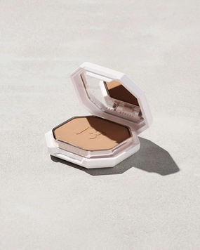 Fenty Beauty by Rihanna Pro Filt’r Soft Matte Longwear Powder Foundation 240