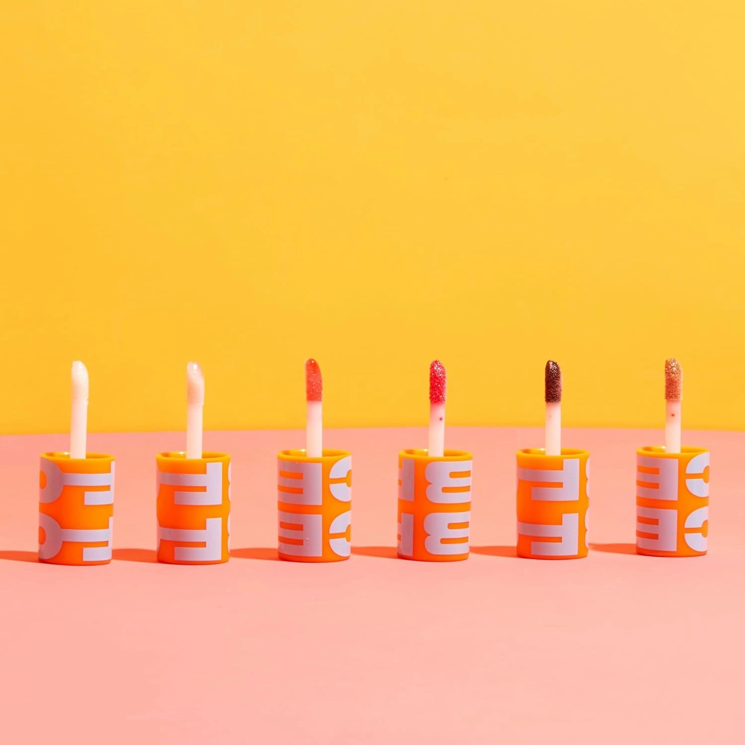 High-Pigment Gloss | VVS Crystal Clear | Hydrating, Non-Sticky, Lightly Plumping | Ultra-Shine Lip Gloss | Tinted Lip Gloss (0.12 fl oz)