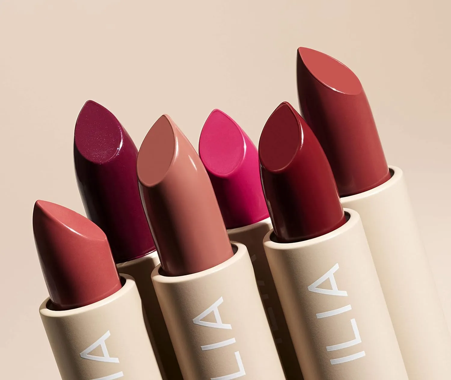 ILIA - Color Block Lipstick | Non-Toxic, Vegan, Cruelty-Free, Hydrating   Long Lasting, No Budge Color with Full Coverage (Knockout (Bold Magenta With Cool Undertones), 0.14 oz | 4 g)