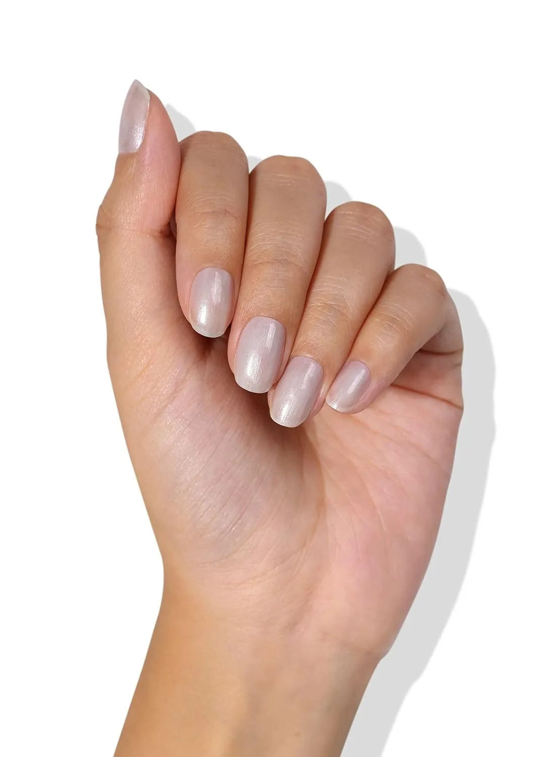 LONDONTOWN kur Illuminating Nail Concealer, Vegan, Cruelty Free, Gluten Free, Paraben Free Sheer Nail Polish Long Lasting Brightening Nail Care