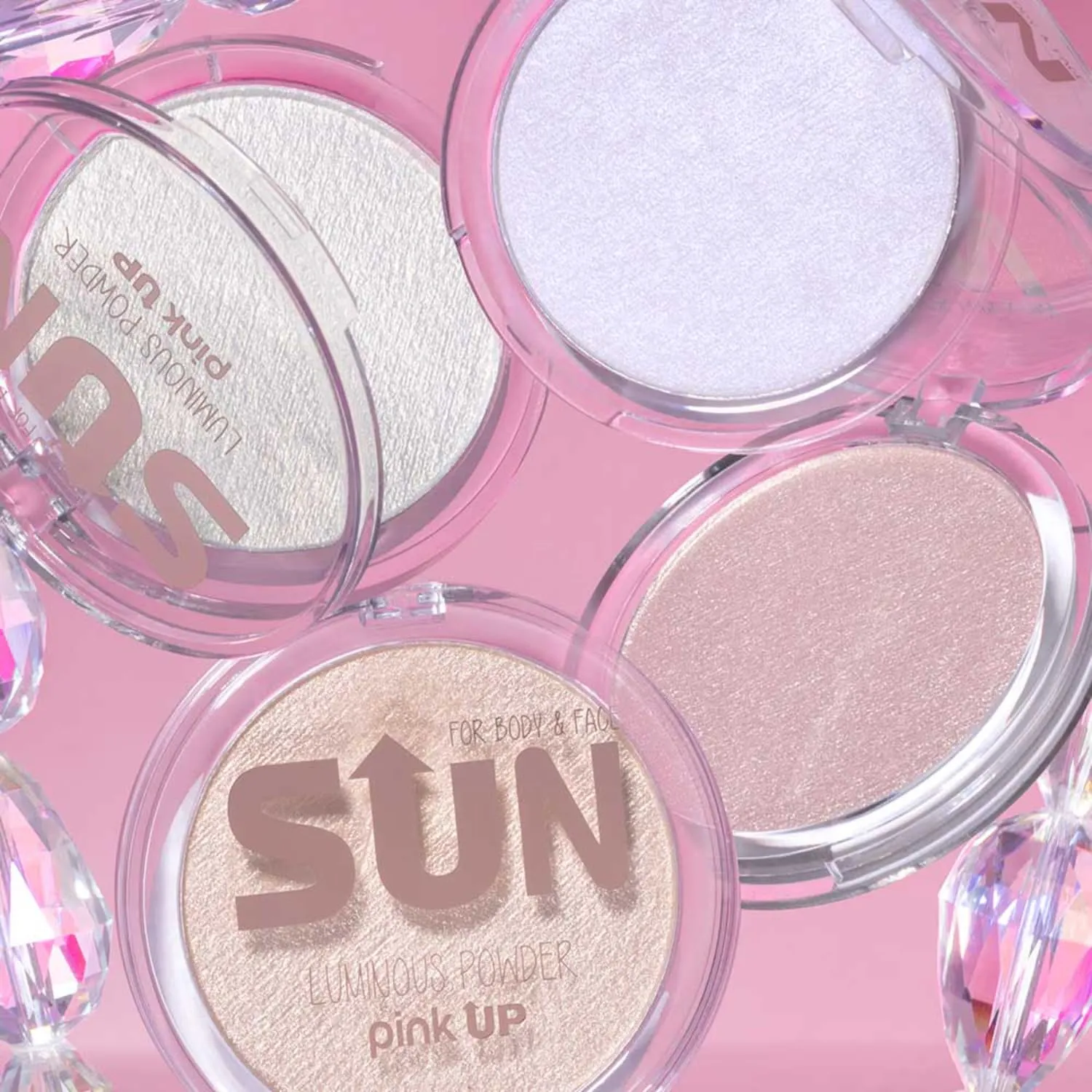 Luminous Powder| Highlighter Make Up| HighLight | Powder Illuminator| Provides luminosity to the face| High pigmentation| Luminous finish| Model PKIP01