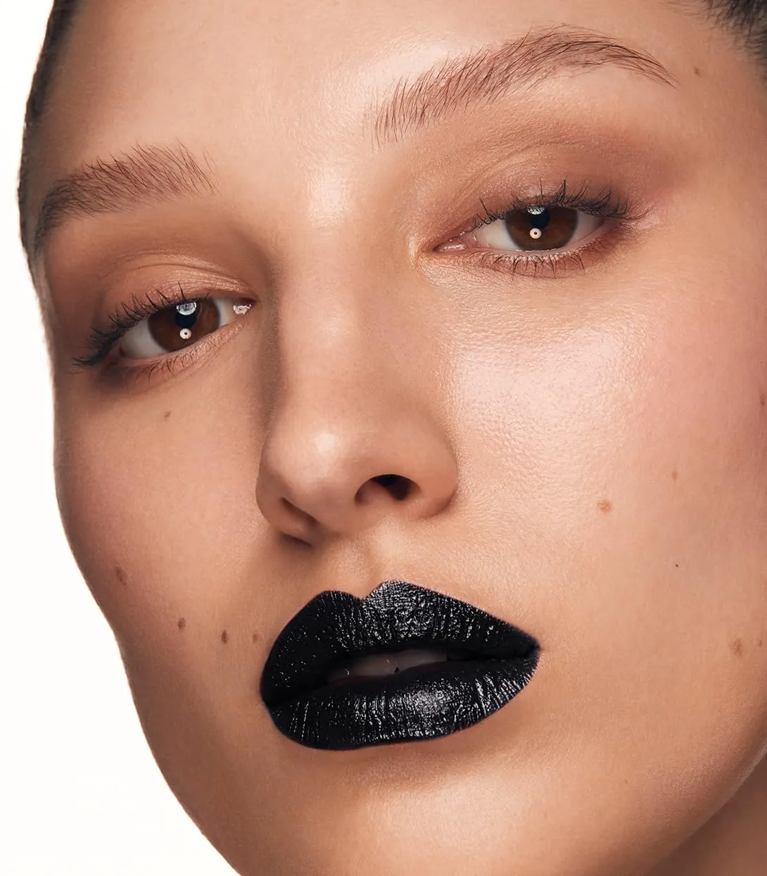MAKE Beauty Cream Supreme Long-Lasting Lipstick. High Impact Hydrating Lip Color with Emollient Moisturizing Formula. Creamy Semi-Glossy Lipstick - Shade, Blackout