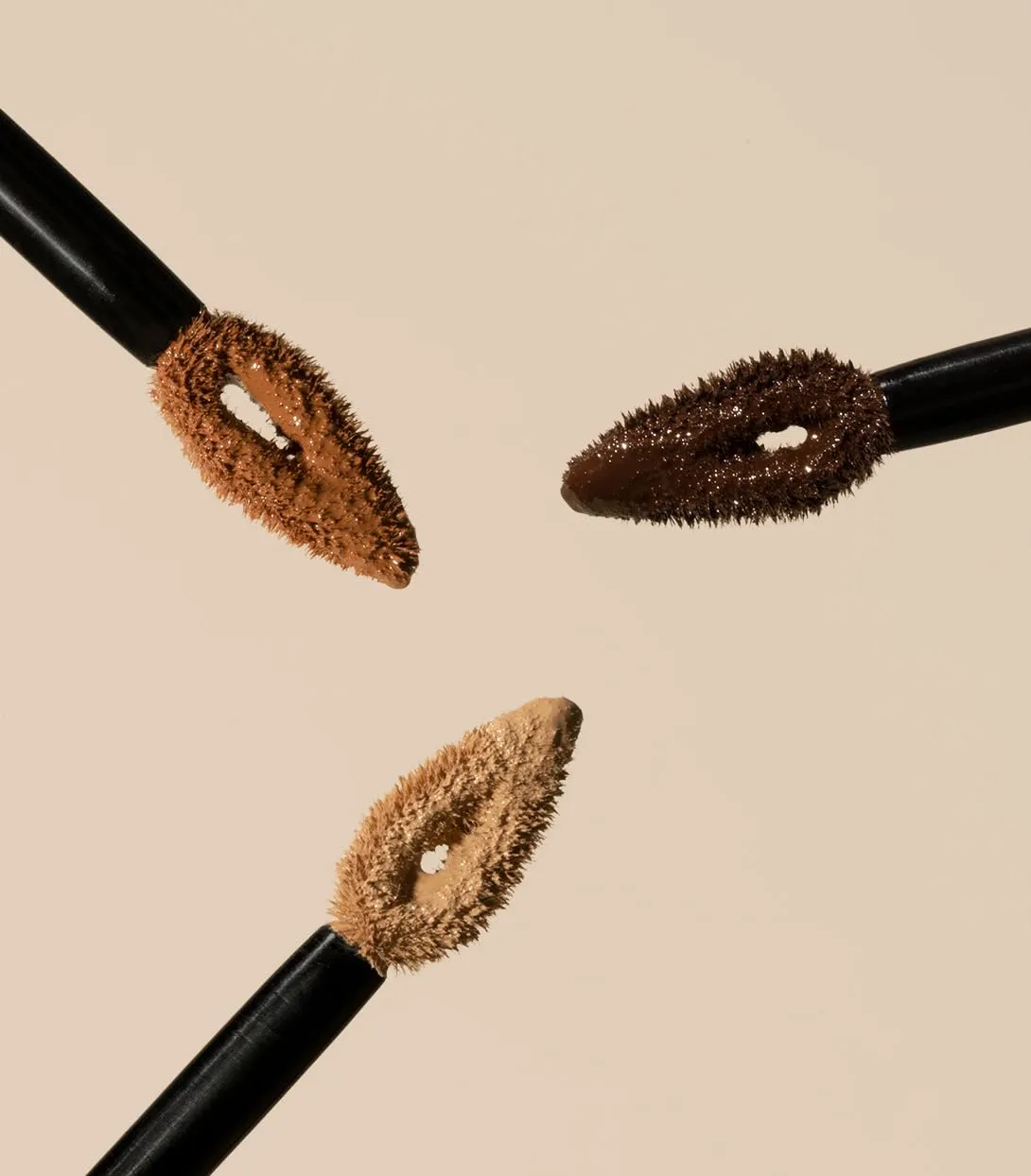 MAKE Beauty Skin Mimetic Concealer Buildable Medium Coverage Hydrating Concealer for Dark Circles Spot Concealing Brightening Crease-Free, Including Mature Skin. Radiant Finish. 17 Tan Deep Cool