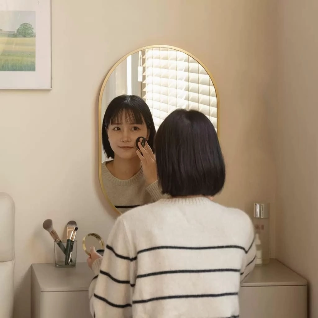Makeup Mirror Makeup Mirror Modern Minimalist Small Apartment Wall Mirror Home Wall Mirror Lighted Makeup Mirror(B)
