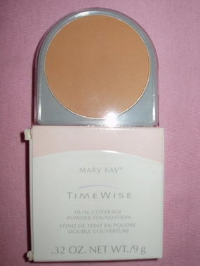 Mary Kay Mary Kay Dual-Coverage Powder Foundation: Bronze 507 .32 oz.