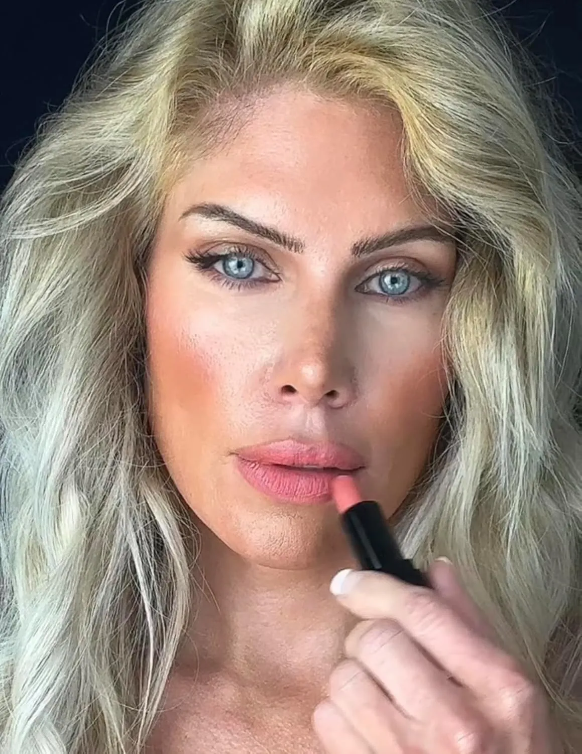 Matte Lipstick (beachy keen)