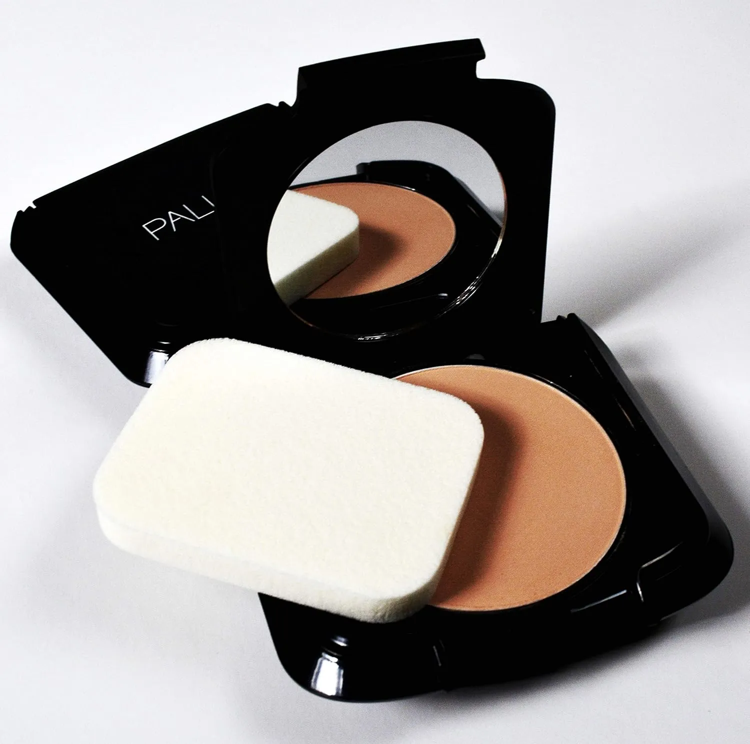 Palladio Dual Wet and Dry Foundation with sponge and Mirror Squalane Infused Apply Wet for Maximum Coverage or Dry for Light Finishing and Touchup Minimizes Fine Line All day Wear, Everlasting Tan