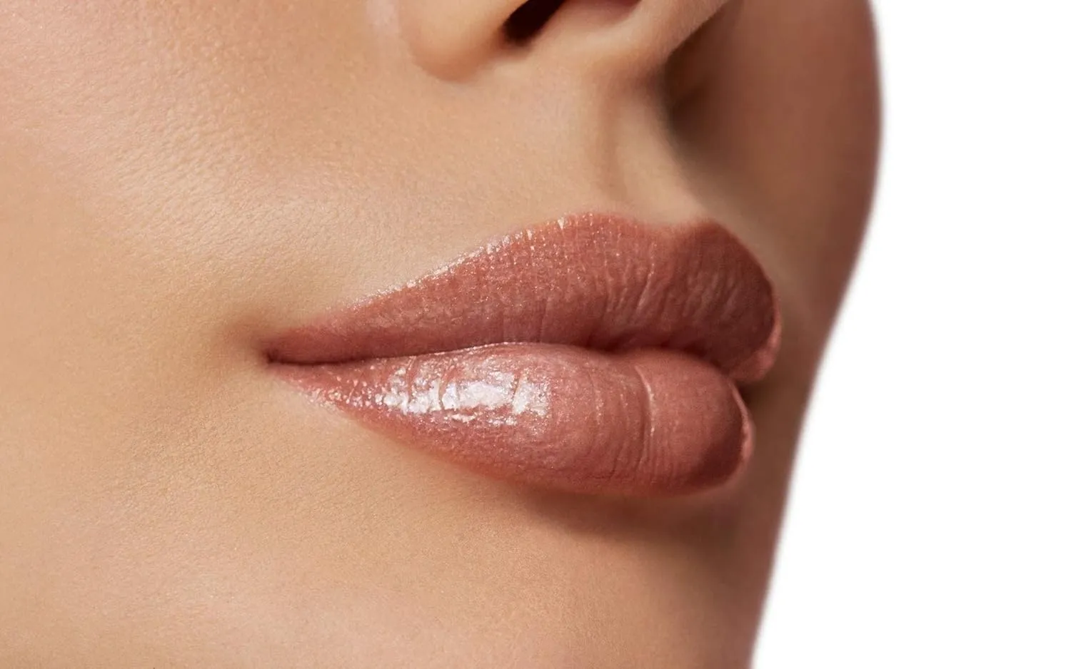 Pupa Milano Miss Milano Lipstick - Creamy, Ultra Pigmented Color For Lips - Nourishing Formula - Crystal-Effect Lipstick - Ultimate Boost Of Volume And Hydration - 100 Cream - 0.071 OZ