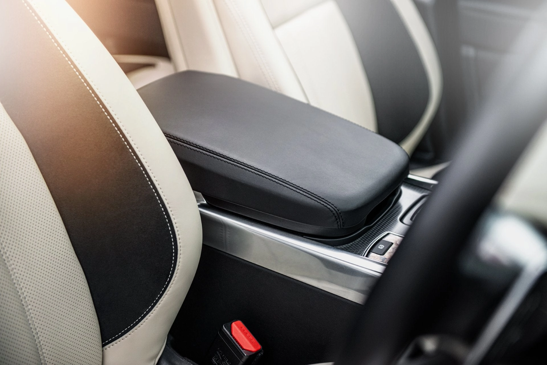 Range Rover Sport SVR Leather Interior - Cream