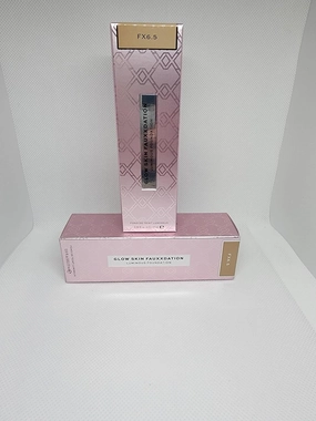 Revolution Glow Skin Fauxxadtion FX6.5 Luminous Foundation