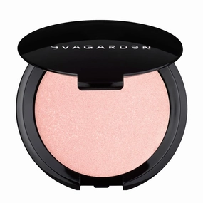 Superpearly Illuminant Powder - High Concentration of Pearls Gives Brightness to Your Skin - Melts Pleasantly and Hydrates - Emphasizes Facial Features - 918 Moon - 0.35 oz Highlighter