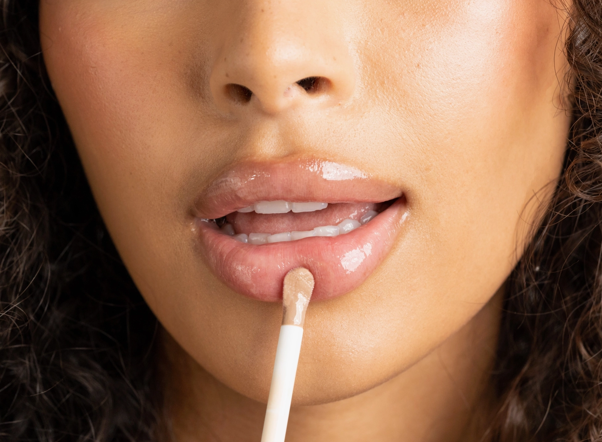The Nude Slip - Hydrating Lip Gloss