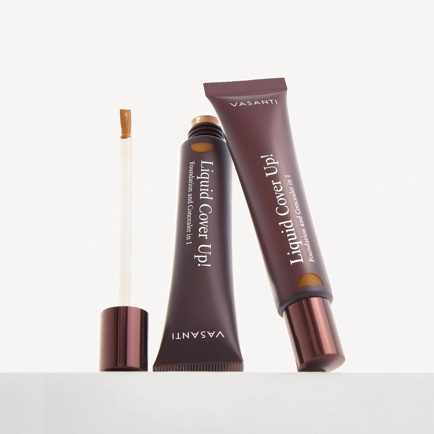 VASANTI Oil-Free Foundation & Concealer in 1 - Liquid Cover-Up (V6) - Full Matte Coverage Long Lasting Paraben-Free Vegan Friendly Makeup